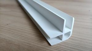 CORNIERE d'angle PVC 10 mm x 3ml