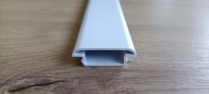 Clip Arrondi PVC Blanc Traverse 85x32 mm/ml