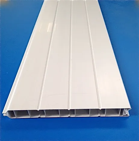 Image du produit PLANCHE VOLET PVC BLANC 235 MM /ml de Polydis Plastiques - 1