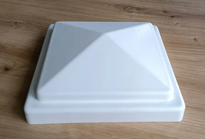 Image du produit CHAPEAU POTEAU BLANC 200 MM de Polydis Plastiques - 1