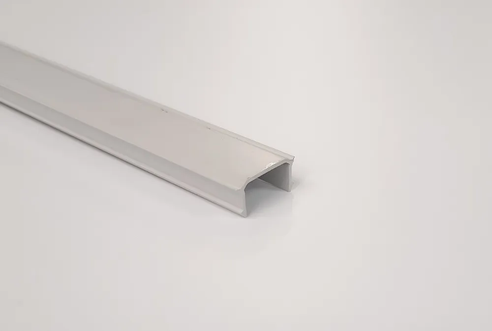 Image du produit CLIP BARRE/ECHARPE PVC GRIS CLAIR /ml de Polydis Plastiques - 1