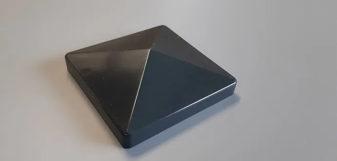 Image du produit CHAPEAU POTEAU ANTHRACITE 76 MM de Polydis Plastiques - 1