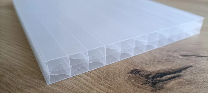 Image du produit PC ALVEOLAIRE ANTI CHALEUR 16 MM de Polydis Plastiques - 1