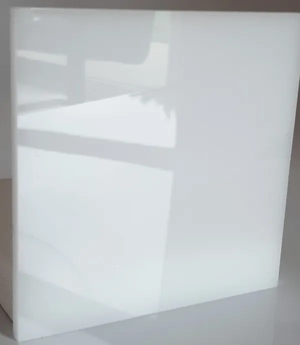 Image du produit PMMA COULE BLANC DIFFUSANT de Polydis Plastiques