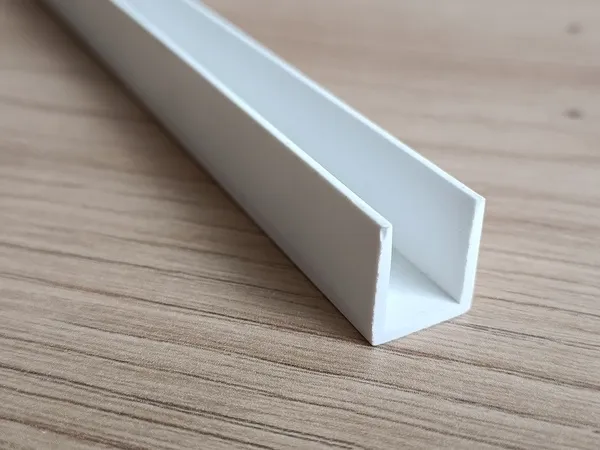 Image du produit PROFIL U EGALE 10 MM 3ml de Polydis Plastiques