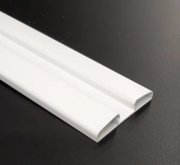 Image du produit BARRE ECHARPE PVC BLANC /ml de Polydis Plastiques