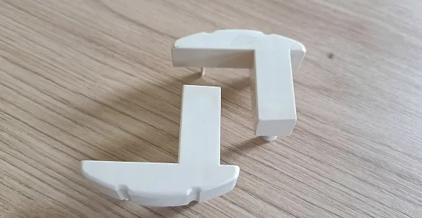 Image du produit LOT EMBOUTS BATTUE PVC SABLE de Polydis Plastiques