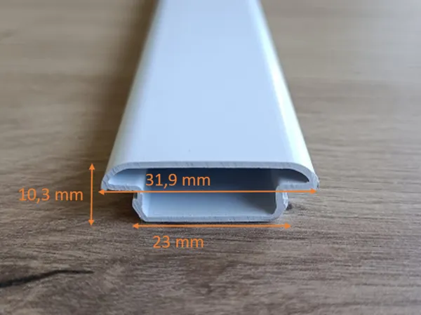 Image du produit CLIP ARRONDI TRAVERSE 85X32 MM /ml de Polydis Plastiques