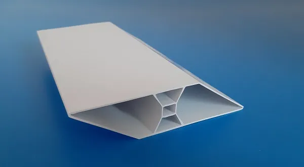 Image du produit LISSE PVC BLANC TRAPEZE 130X32 MM /ml de Polydis Plastiques