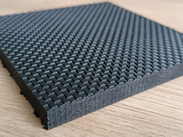 Image du produit PP FOAMLITE ANTI DERAPANT de Polydis Plastiques