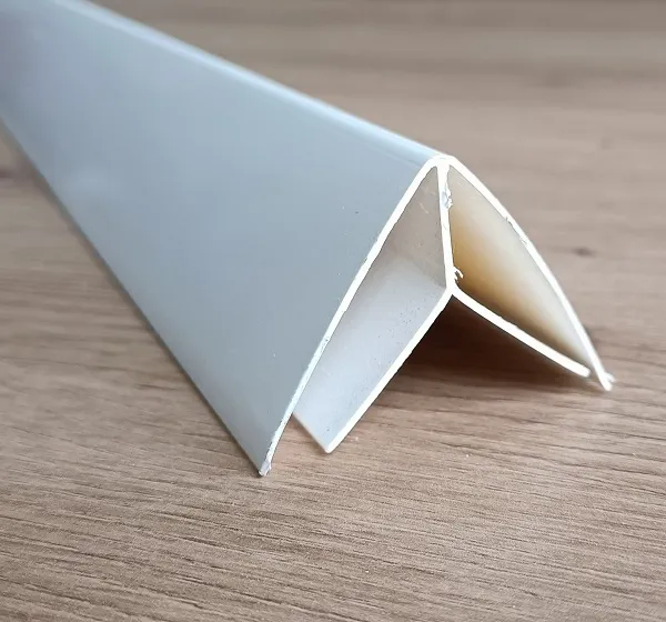 Image du produit CORNIERE L 90° INTERIEUR 10 MM 3ml de Polydis Plastiques