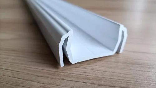 Image du produit POTEAU DROIT APPLIQUE BLANC 22X50 MM /ml de Polydis Plastiques