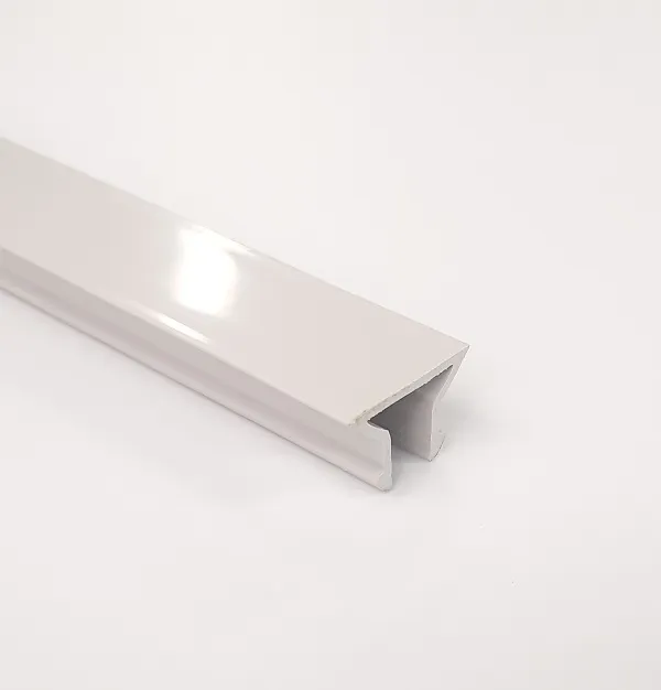 Image du produit CLIP RIVE PVC GRIS CLAIR /ml de Polydis Plastiques