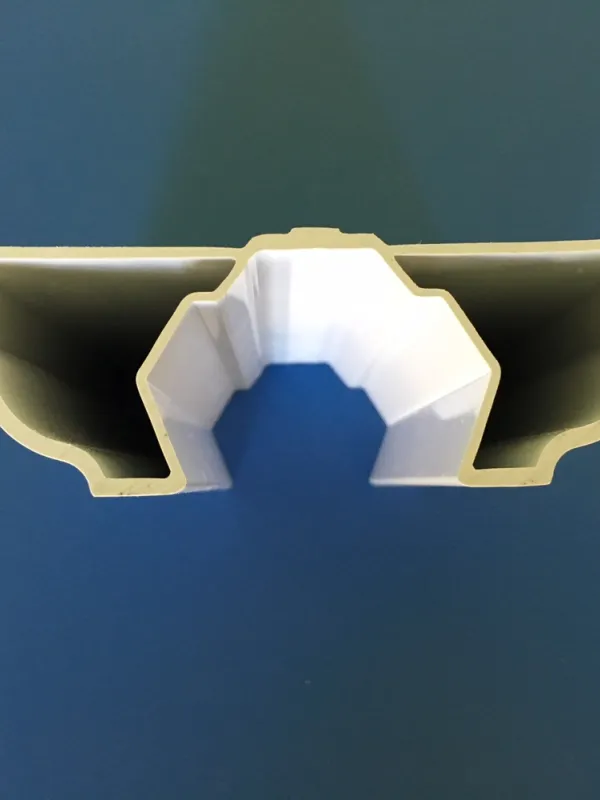 Image du produit POTEAU MOULURE APPLI 96X35 MM /ml de Polydis Plastiques