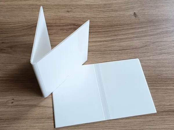 Image du produit CORNIERE PLIABLE 100 MM 3ml de Polydis Plastiques