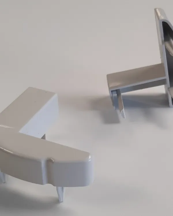 Image du produit LOT EMBOUTS BATTUE PVC GRIS CLAIR de Polydis Plastiques