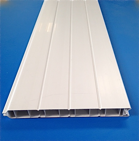 VOLET CLOTURE PVC
